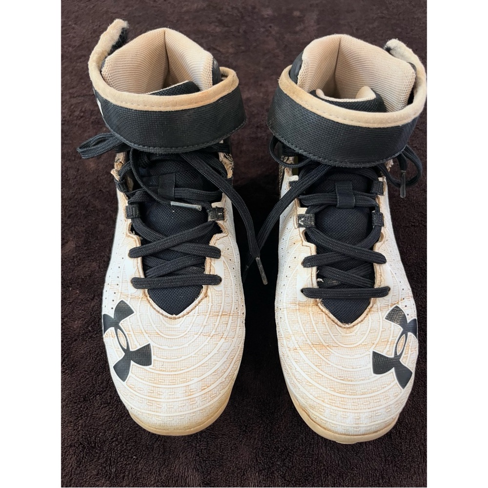 Under Armour Harper 4 Mid RM Jr 4.5 Youth 3022062-001 Molded Cleats